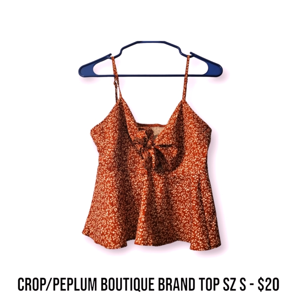 Crop/peplum top